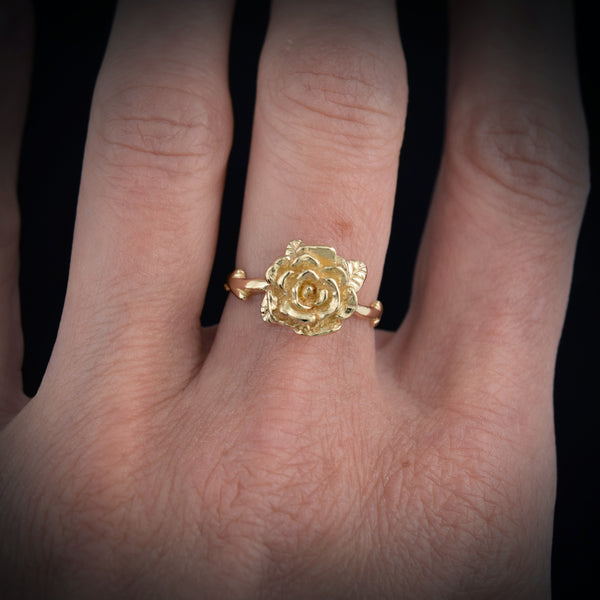 Gold Flowing Mini Rose Ring