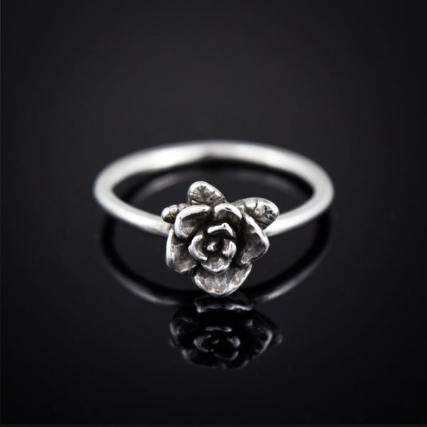 Mini Rose Ring