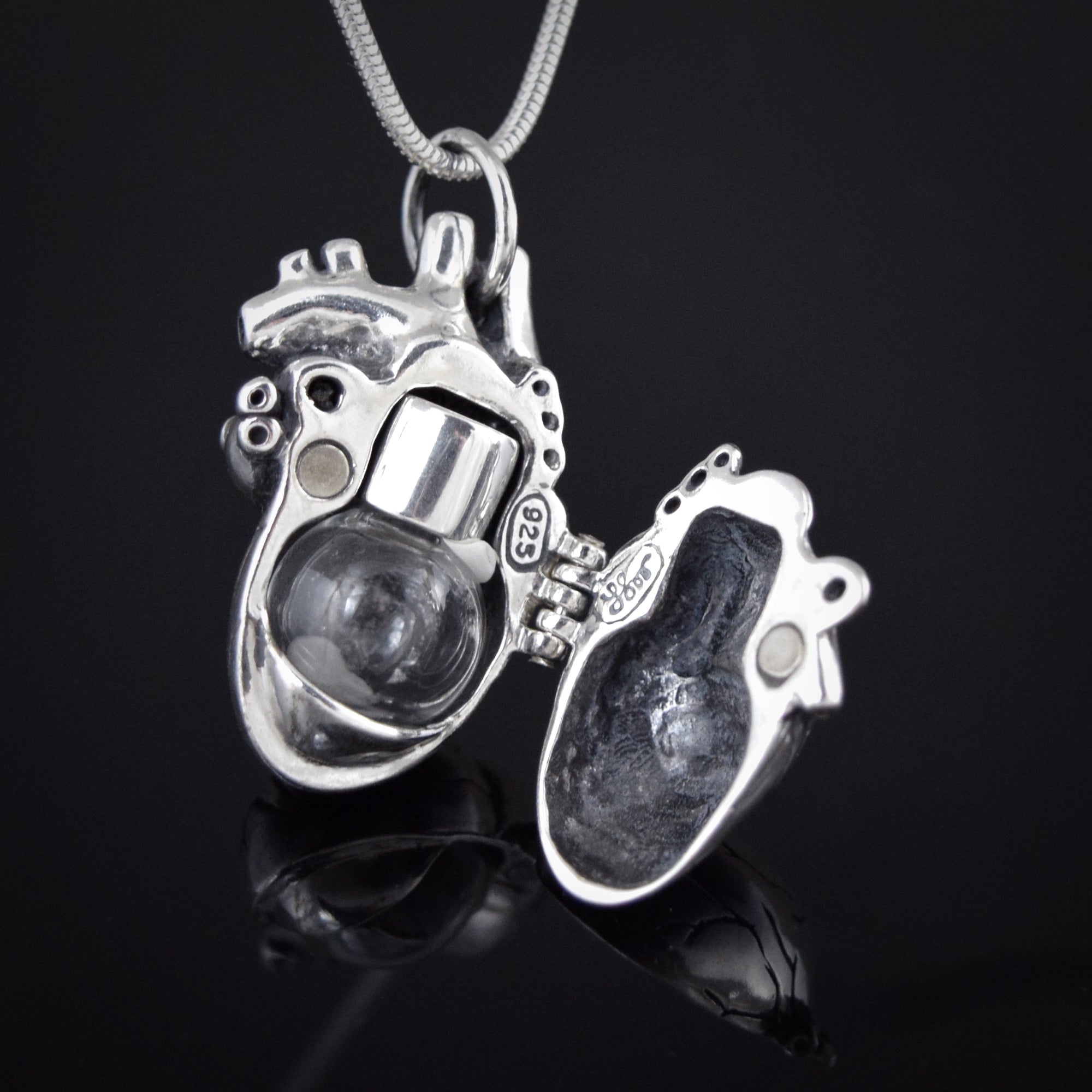 バッグ Ans Dotsloevner HEART IN HIS EAR 26ss 中古・古着通販】Ans Dotsloevner (アンス ドッツローヴナー) HEART IN