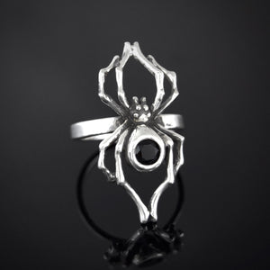 Widow Ring with Onyx