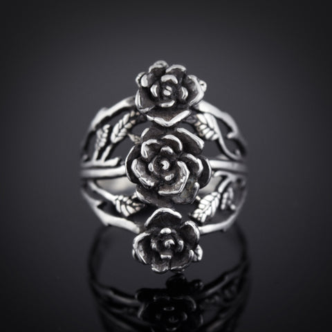 Triple Mini Rose Ring