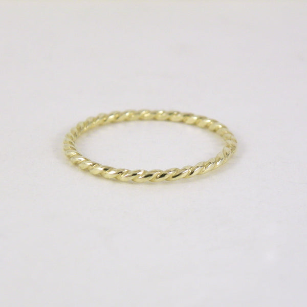 Twist Gold Ring