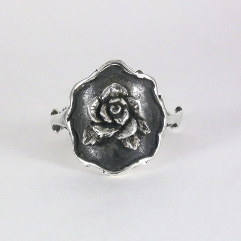 Thorn Frame Rose Ring