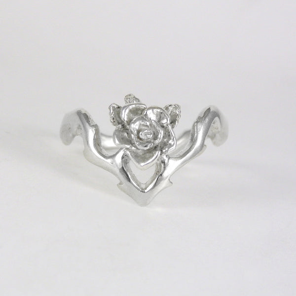 V Flowing Rose Ring