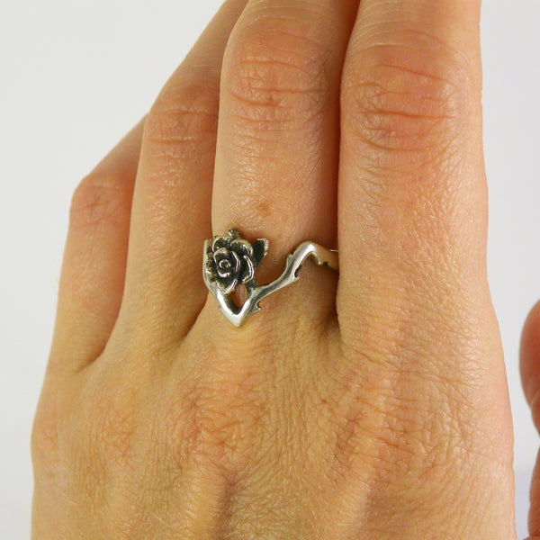 V Flowing Rose Ring